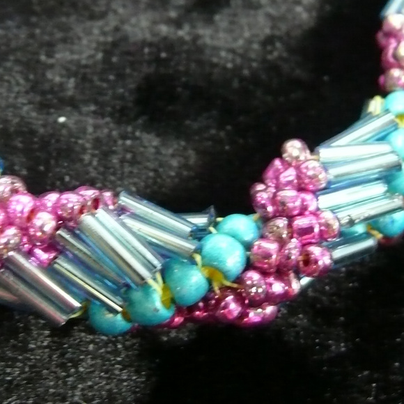 3/$25 Twisted beaded bracelet pinks turquoise - Picture 3 of 5